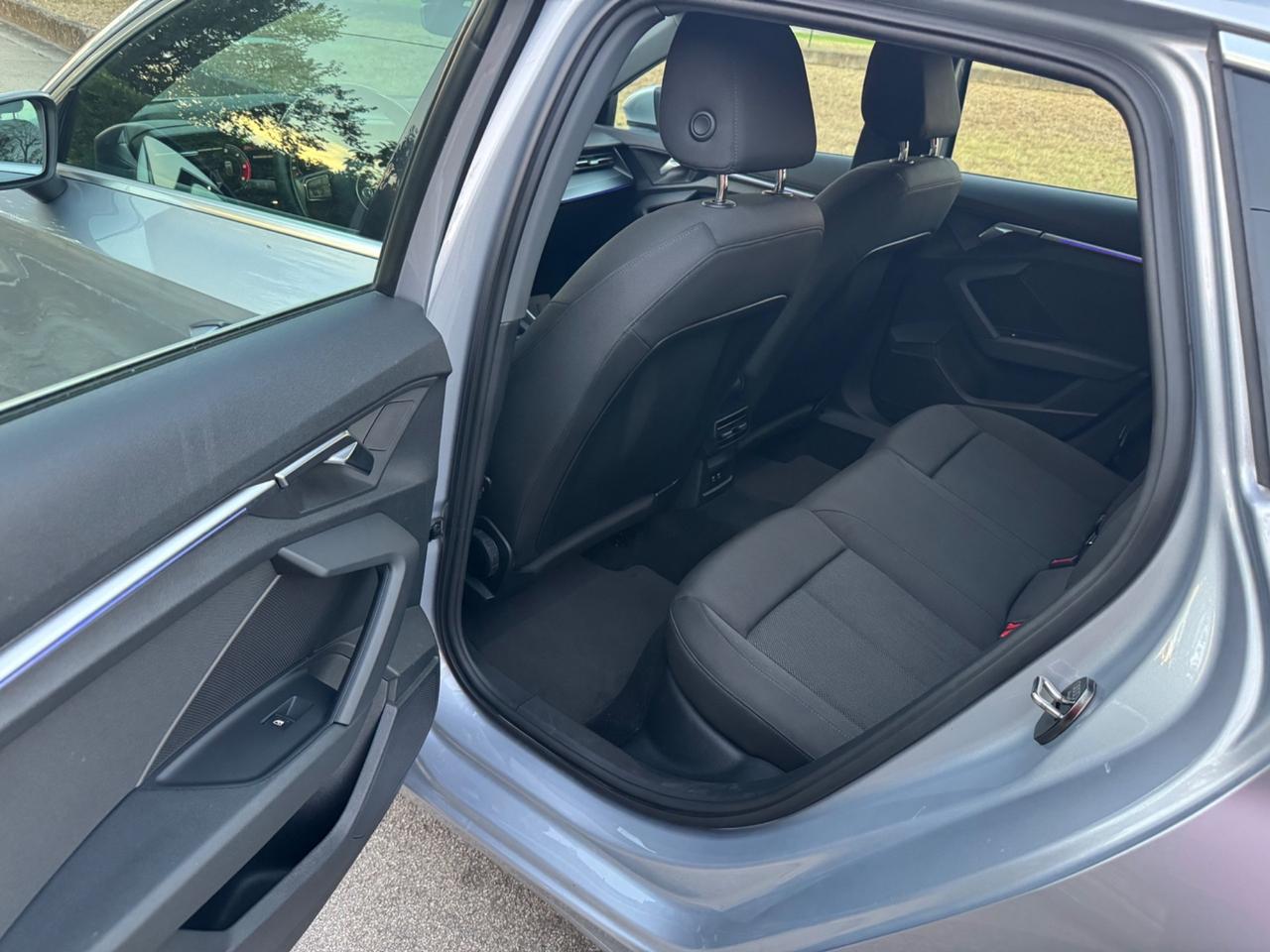 Audi A3 SPB 30 TDI Business Advanced