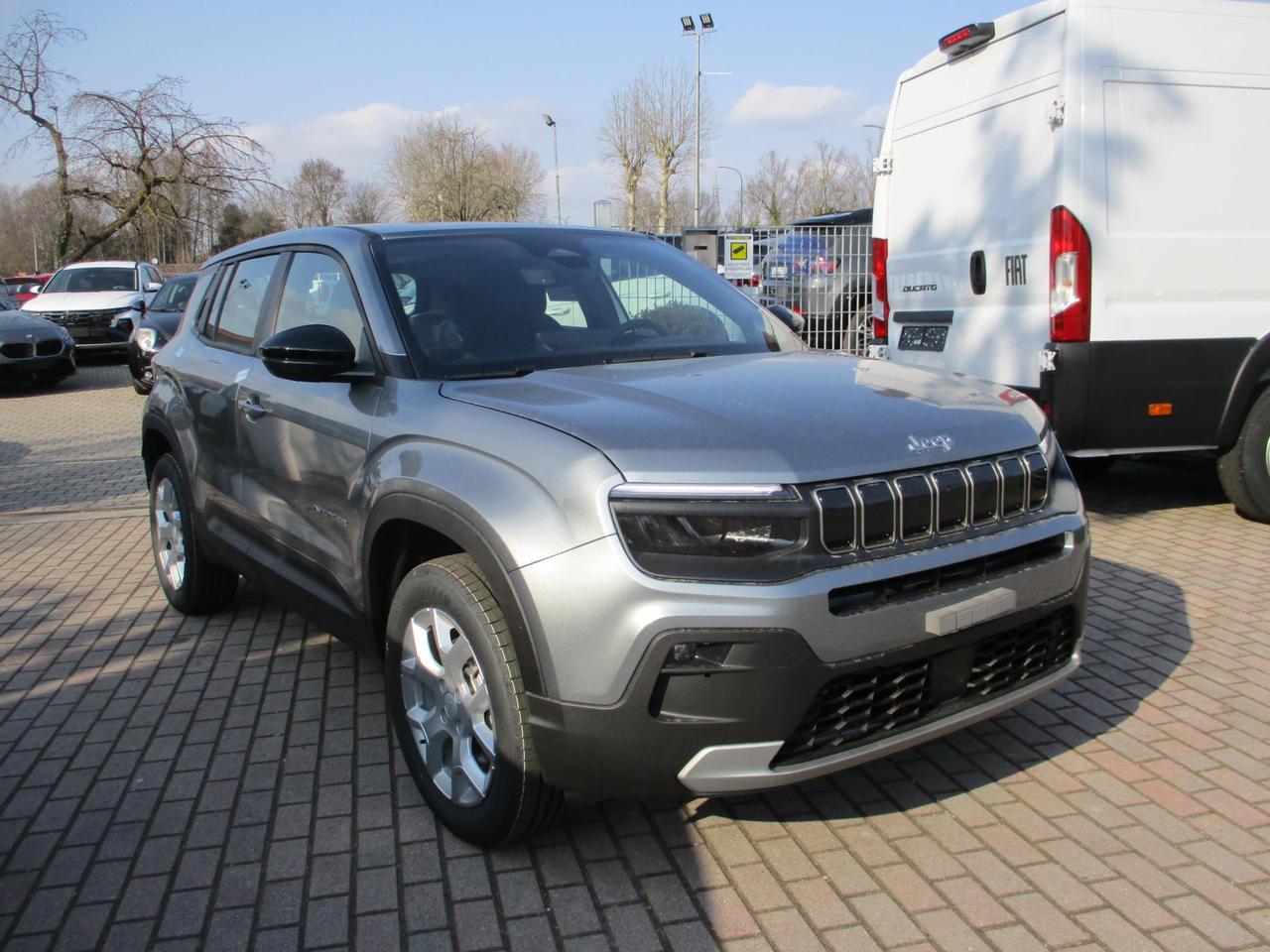 Jeep Avenger 1.2 turbo e-hybrid mhev Altitude fwd 110cv edct6