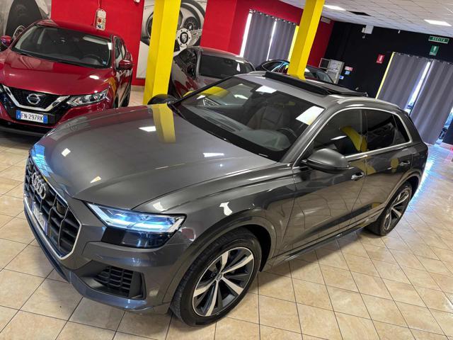 AUDI Q8 50 TDI quattro TETTO PANOR. IVA DETRAIB.!!!