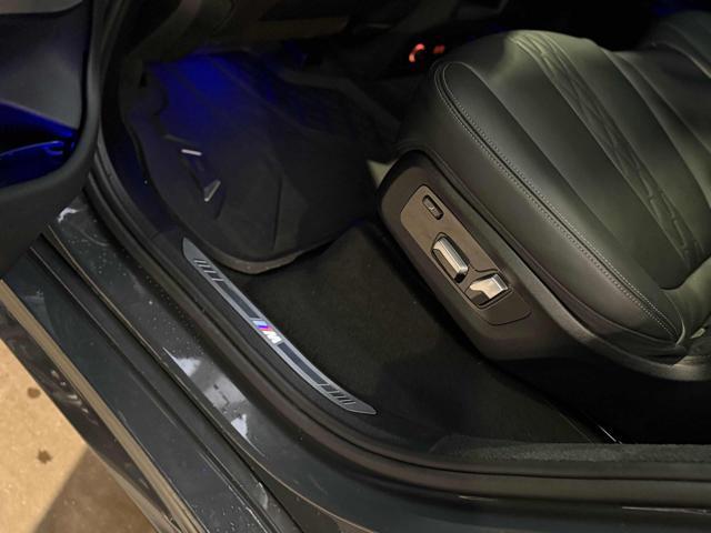 BMW X7 M 60i xDrive 48V