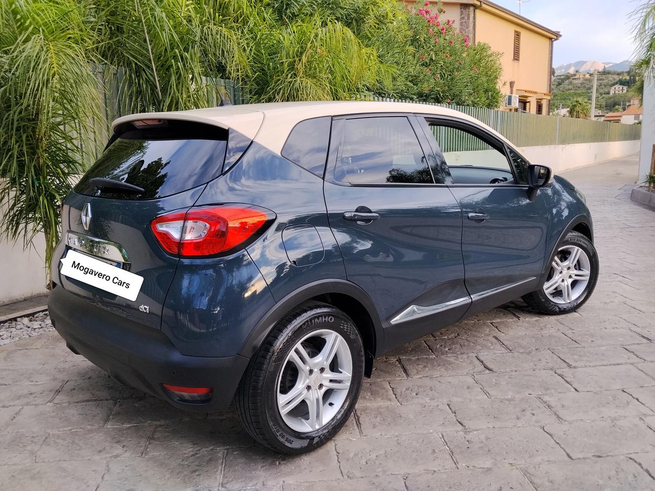 Renault Captur 1.5 diesel 110 CV full optional