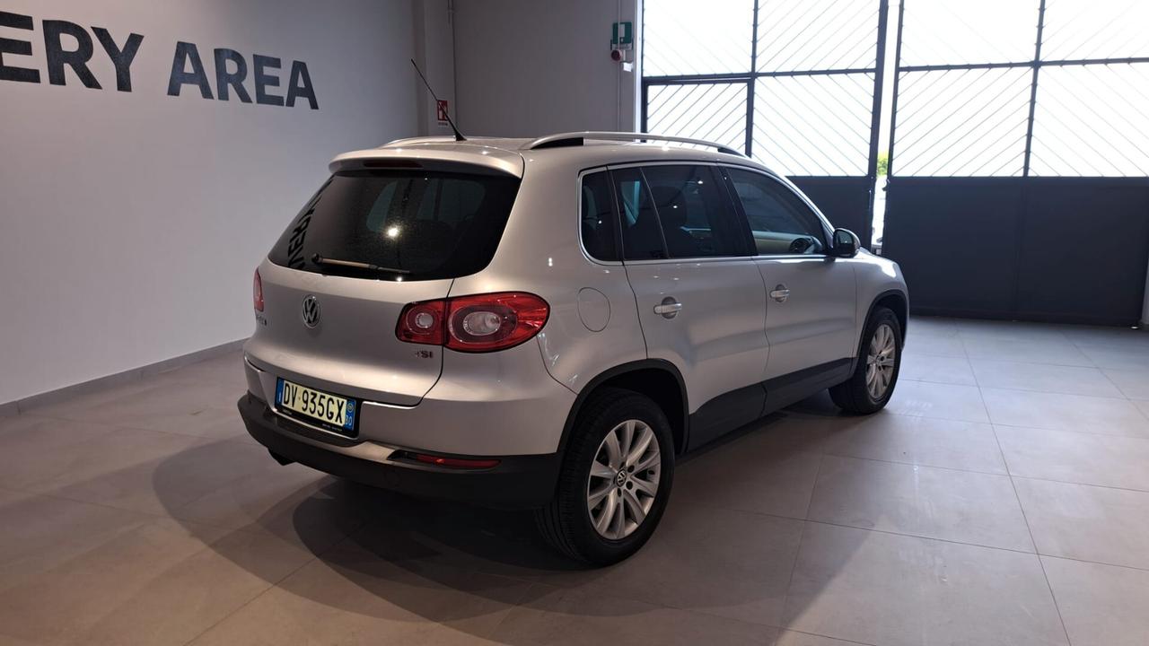 Volkswagen Tiguan 1.4 16V TSI Sport & Style (18°)