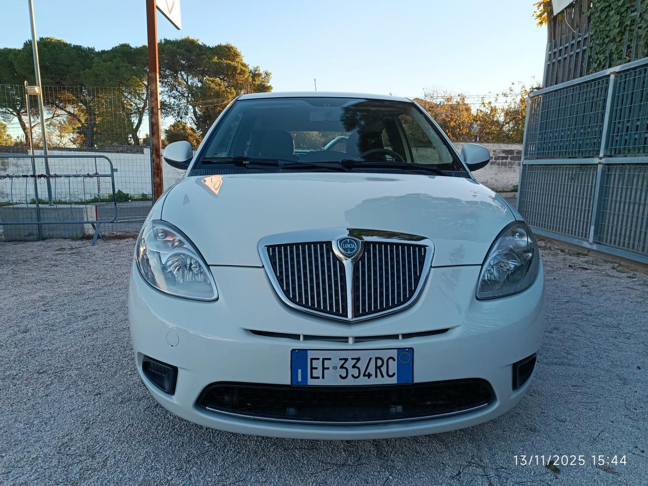Lancia Ypsilon 1.3 MJT 75 CV Unyca PREZZO FISSO