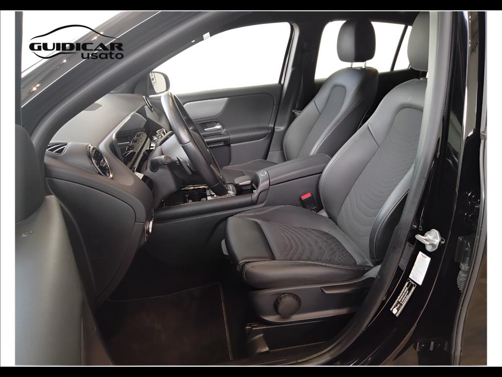 Mercedes-Benz GLA-H247 2020 - GLA 180 d Sport auto