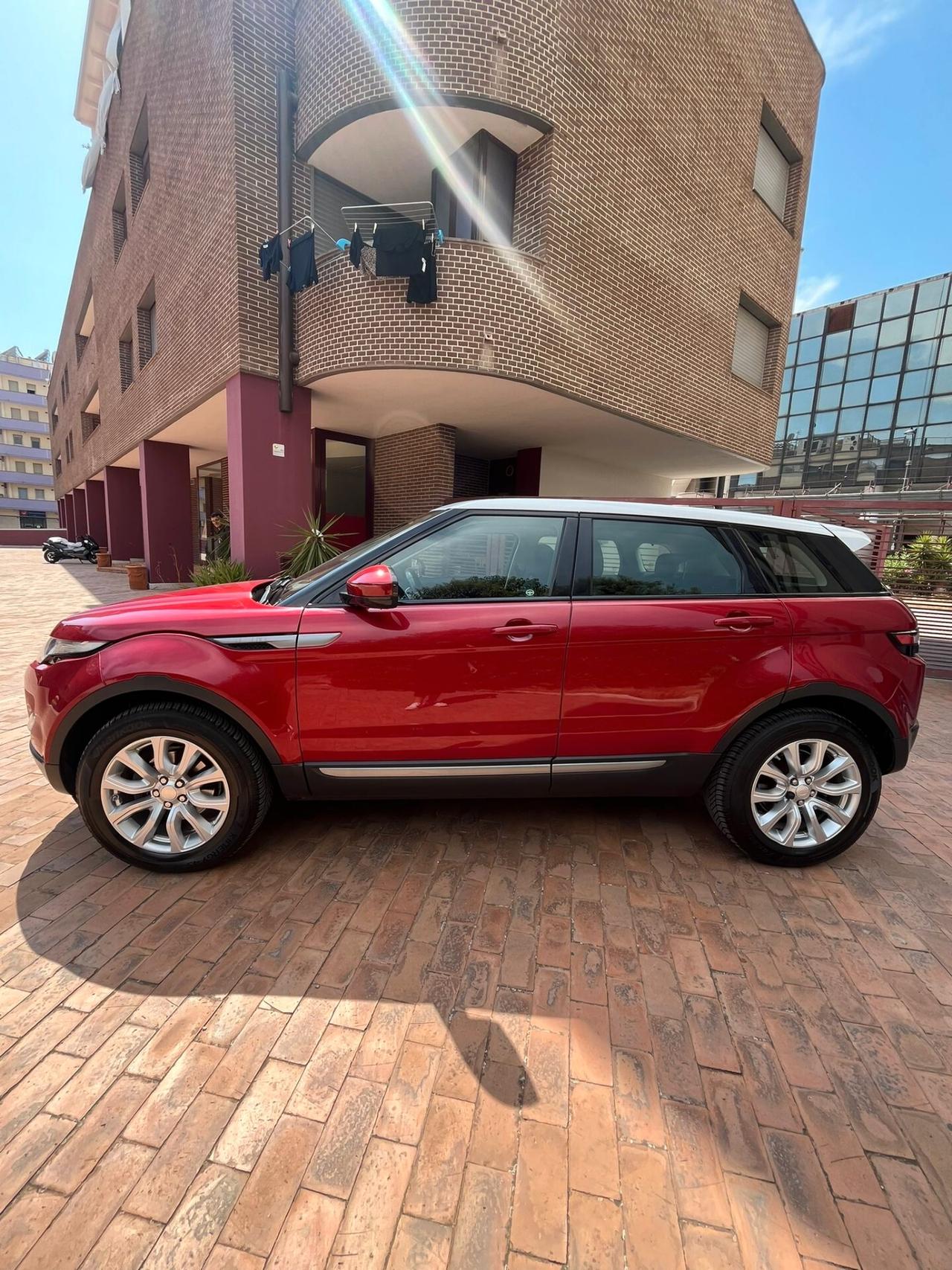 Land Rover Range Rover Evoque Range Rover Evoque 2.2 TD4 5p. R Dynamic SE