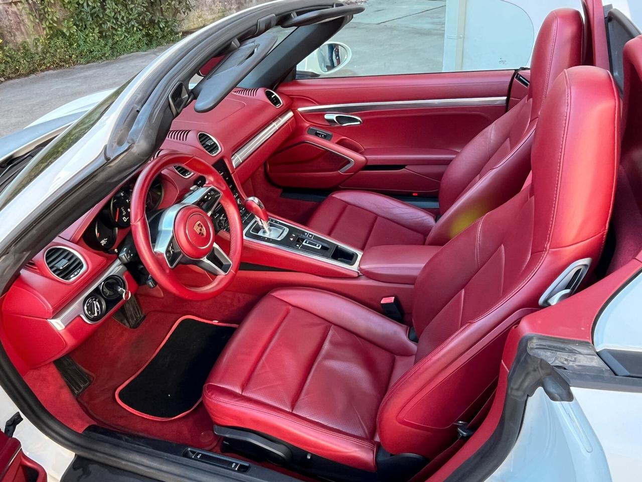 Porsche 718 Spyder Boxster 2.0 300cv