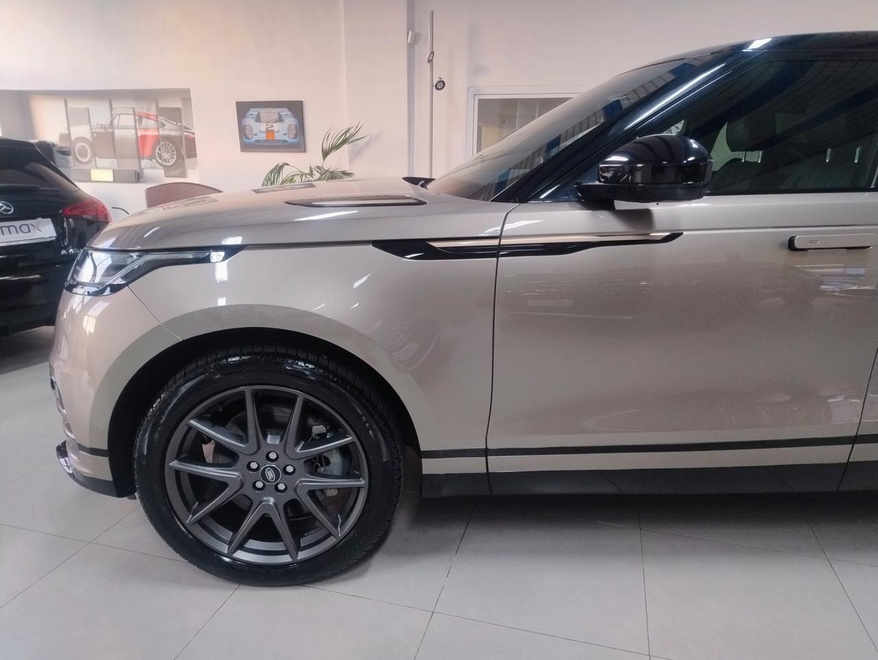 Land Rover Range Velar 3.0D l6 300 CV R-Dynamic SE