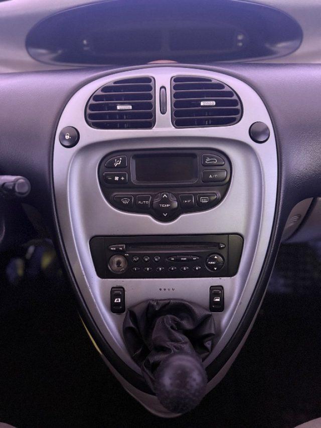 CITROEN Xsara Picasso 1.8 16V Exclusive