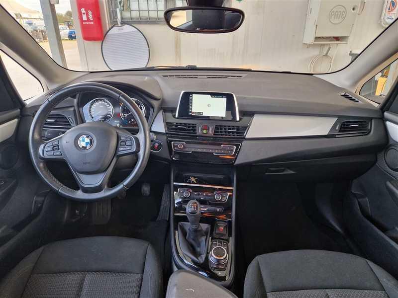 BMW 216 ACTIVE TOURER Business