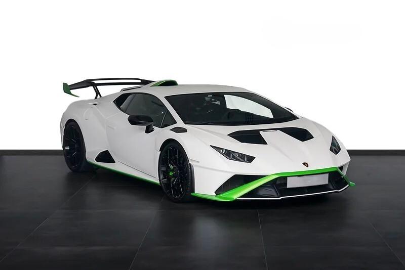 Lamborghini Huracàn STO 5.2 V10 NOLEGGIO LUNGO TERMINE - LEASING FULL INCLUSIVE