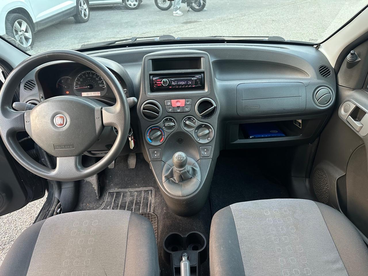 FIAT PANDA 1,2 BENZINA NEOPATENTATI