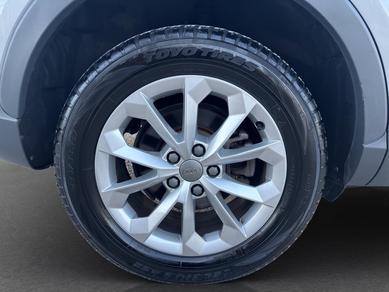 Audi Q3 2.0 TDI 120 CV Business