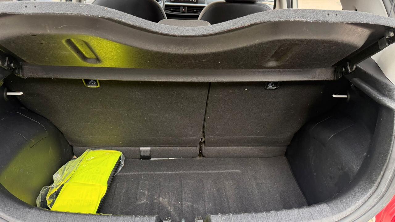 Kia Picanto 1.0 12V 5 porte AMT Urban