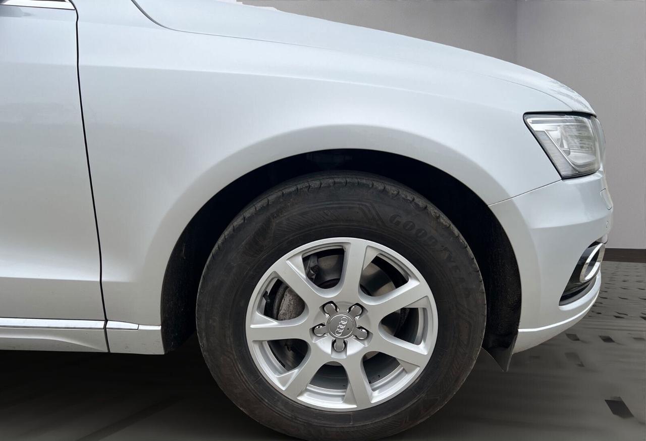 Audi Q5 2.0 TDI 150 CV clean diesel Advanced