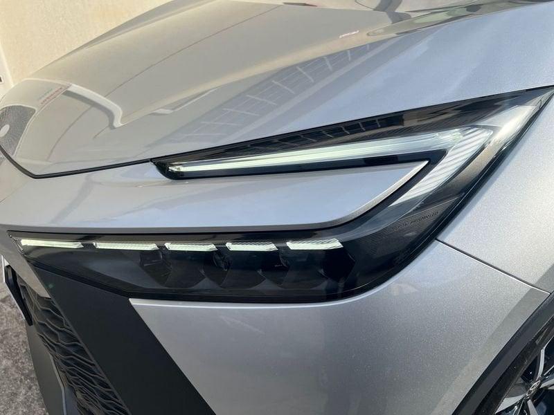 Toyota C-HR 1.8 HV Trend FWD E-CVT
