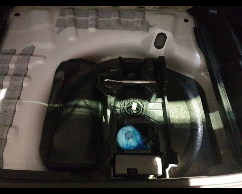 DS DS 7 Crossback BlueHDi 130 aut. Performance Line