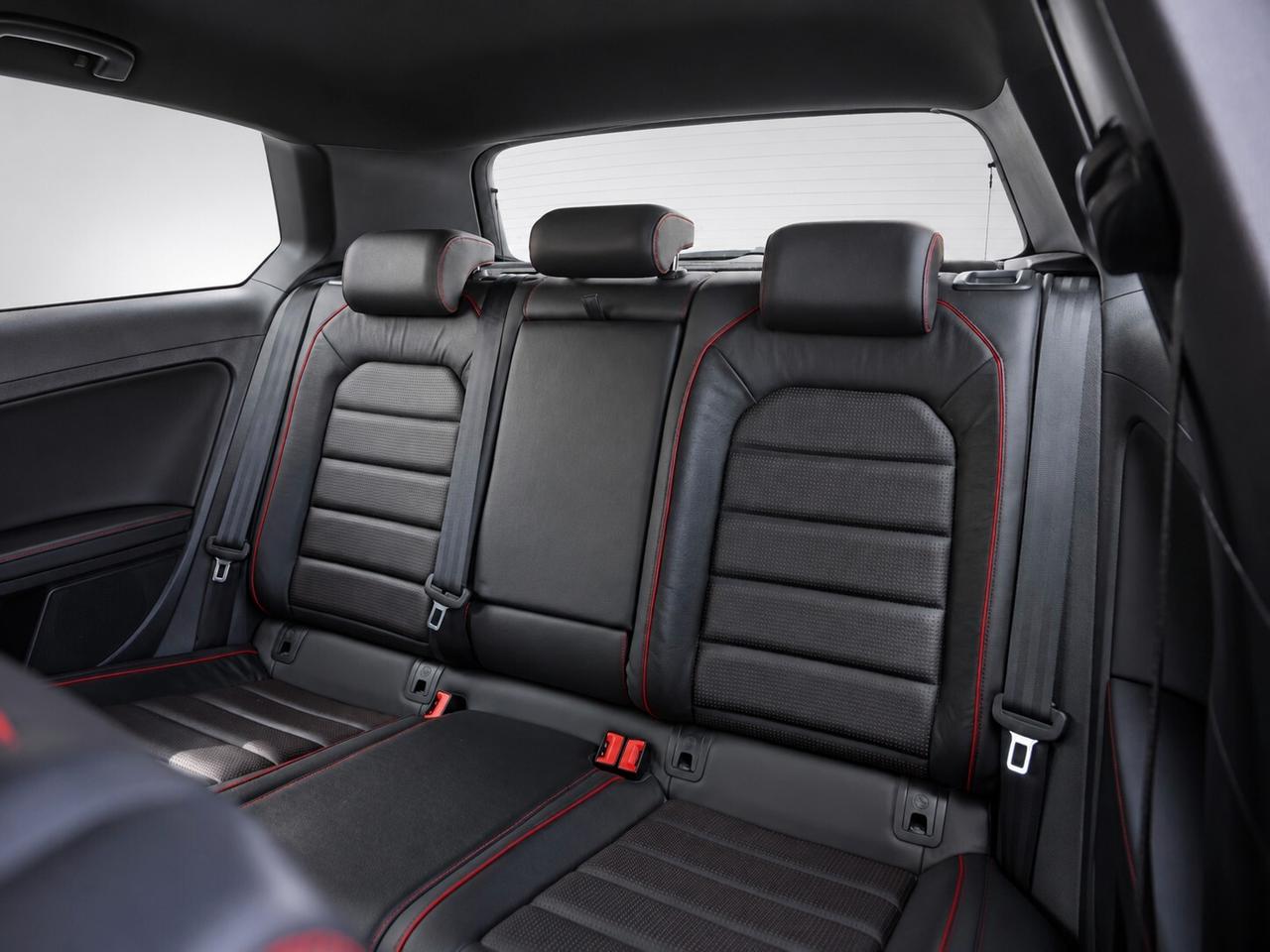 Volkswagen Golf GTI Performance 2.0 245 CV TSI 3p. BMT