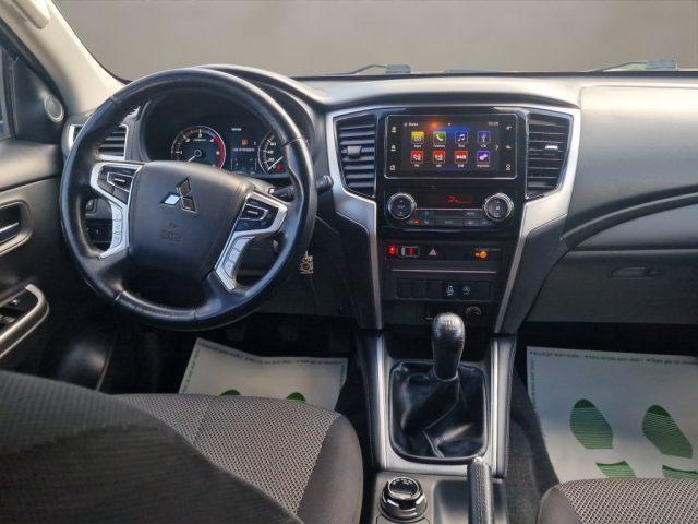 MITSUBISHI L200 2.3 D Club Cab 4x4 Easy Select Invite Connect