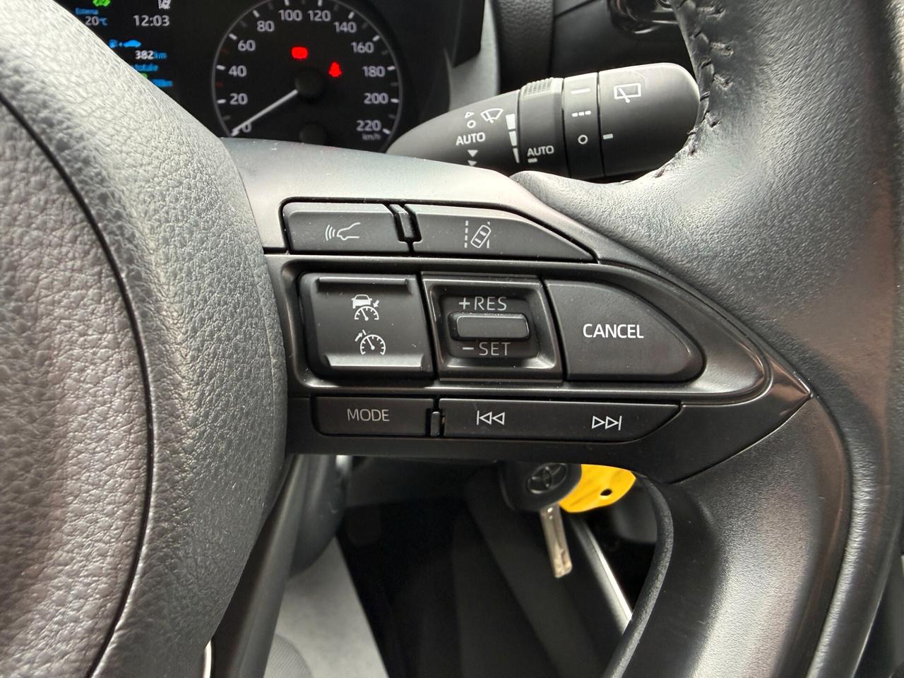 Toyota Yaris 1.5 Hybrid 5 porte Trend