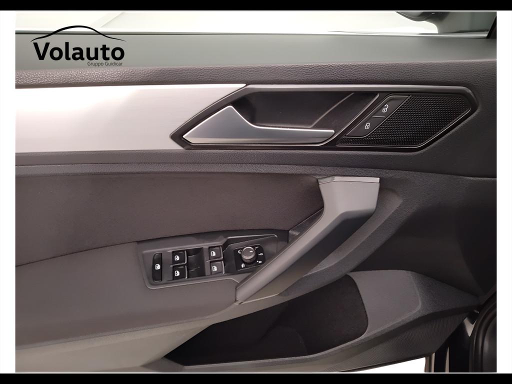 VOLKSWAGEN Tiguan II 2016 - Tiguan 2.0 tdi Business 150cv dsg