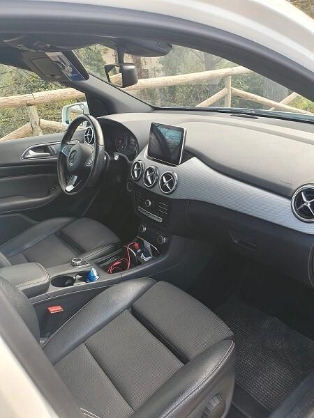 Mercedes-benz B 180 d Sport