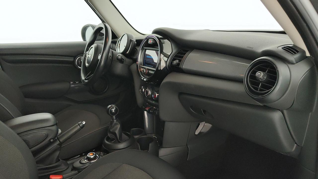 MINI Mini 5p 1.5 Cooper D Business