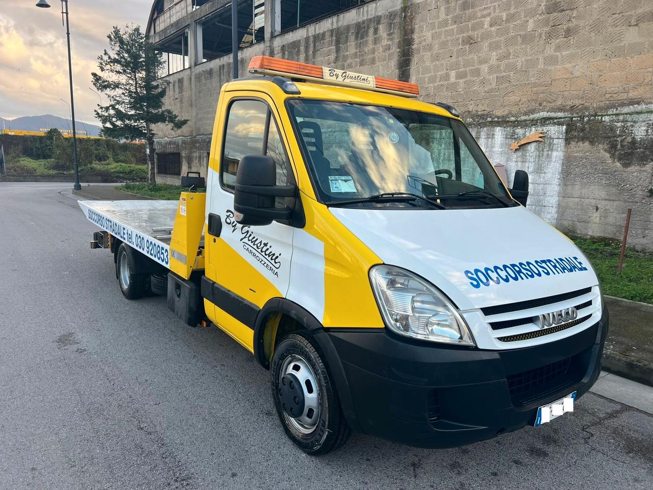 Iveco Daily 35C18 3.0 CARROATTREZZI CO.ME.AR.