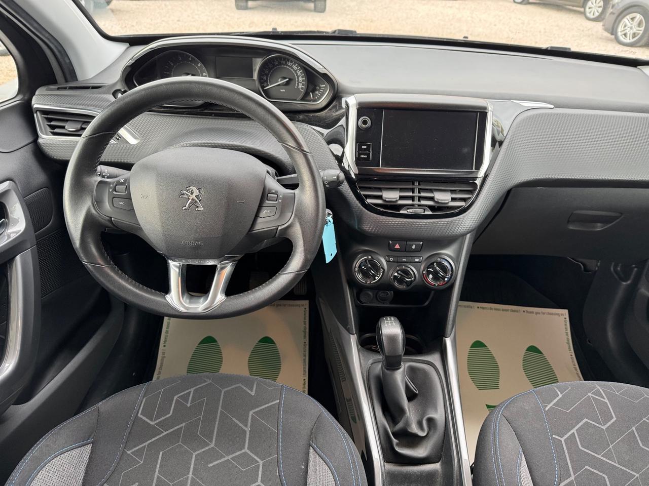 Peugeot 2008 PureTech 82 S&S Style