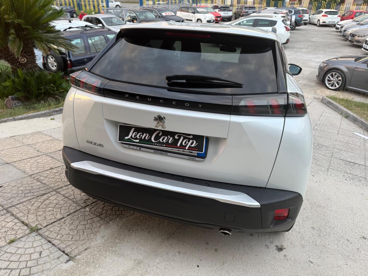 Peugeot 2008 BlueHDi cambio automatico permute e finanziamenti