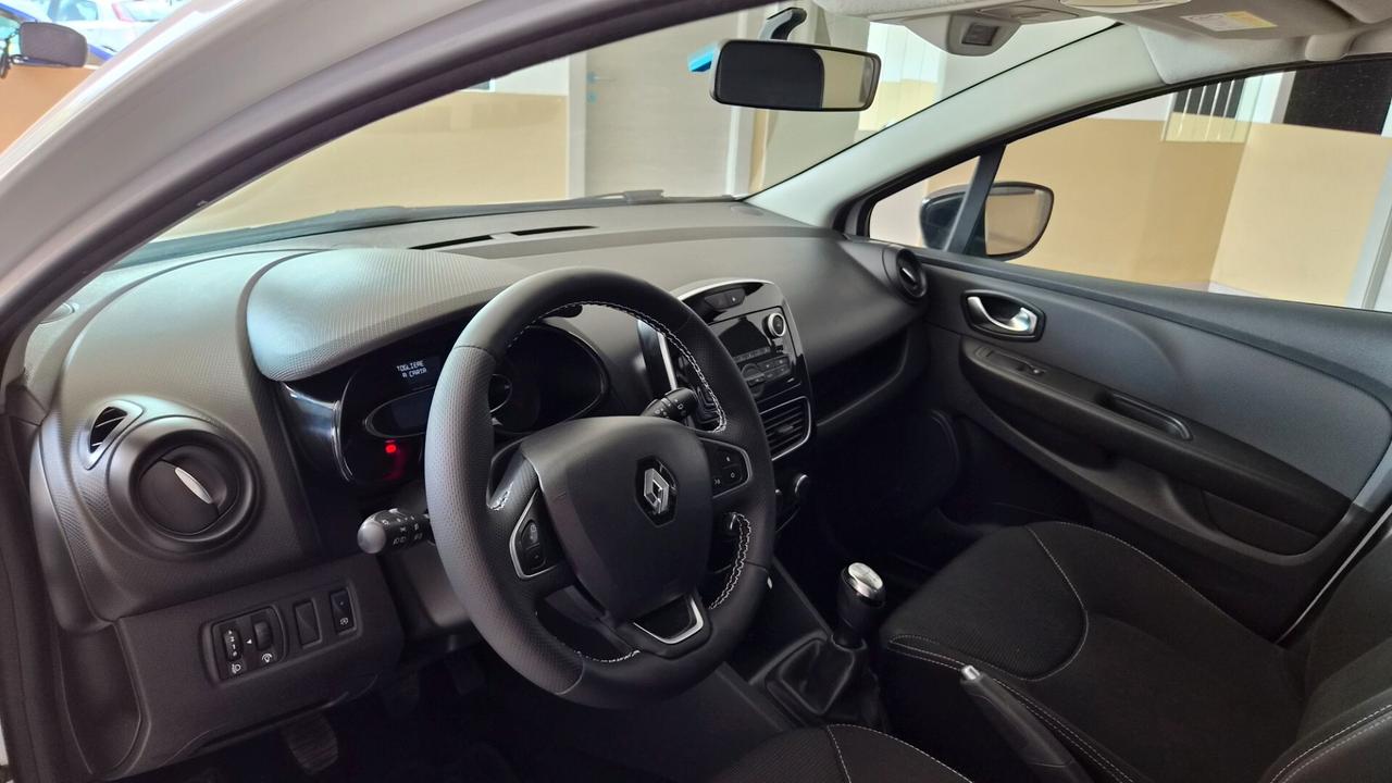 Renault Clio dCi 8V 75 CV Start&Stop 5 porte Energy Intens