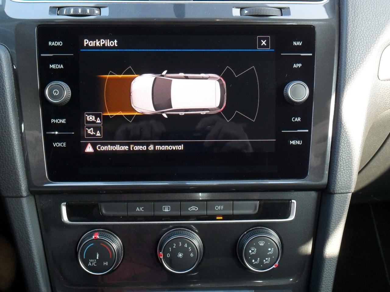 Volkswagen Golf 1.6 TDI 5p. Business BlueMotion Technology