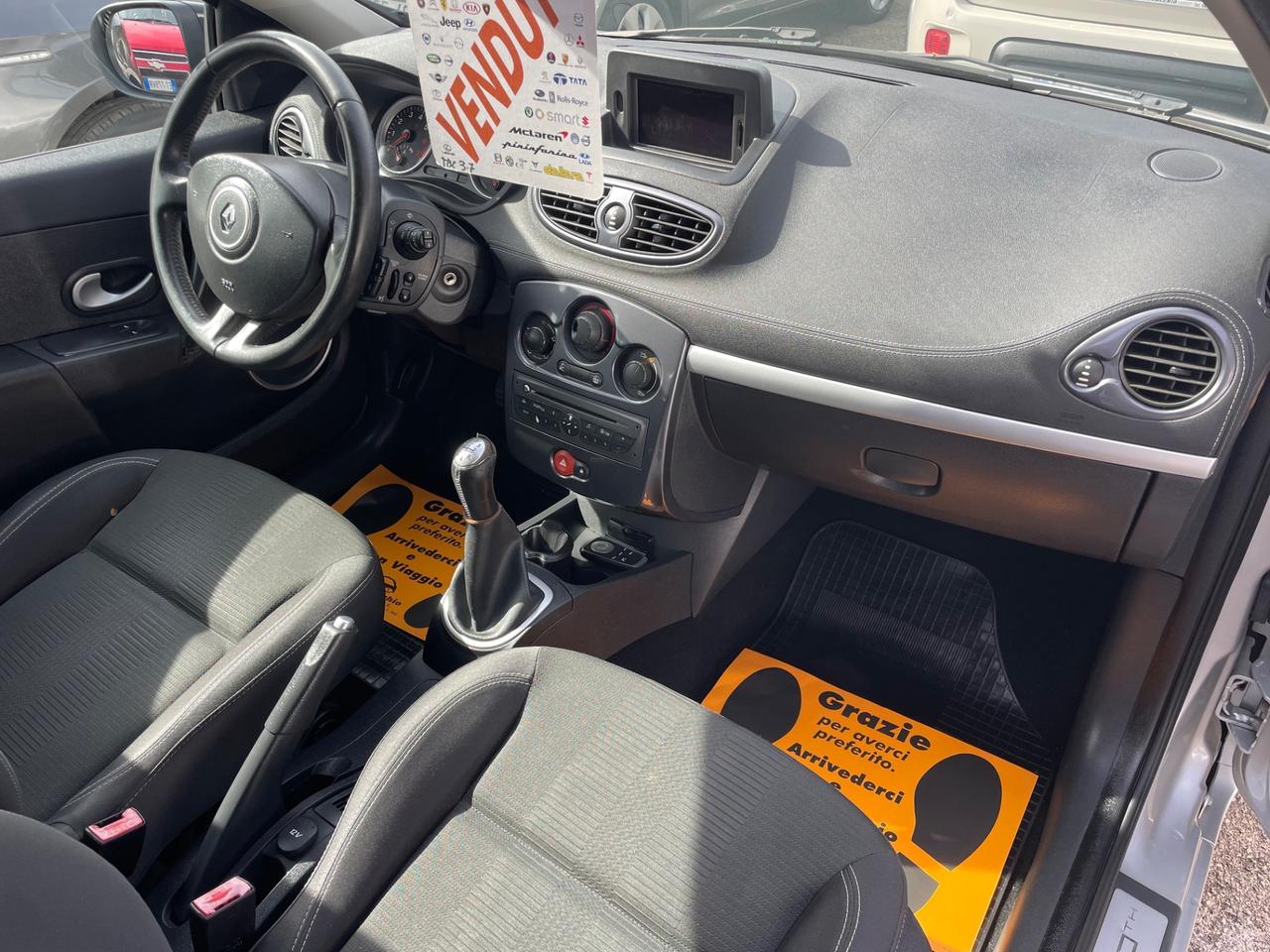 RENAULT CLIO 1.2 GPL 75 (CV) 2010