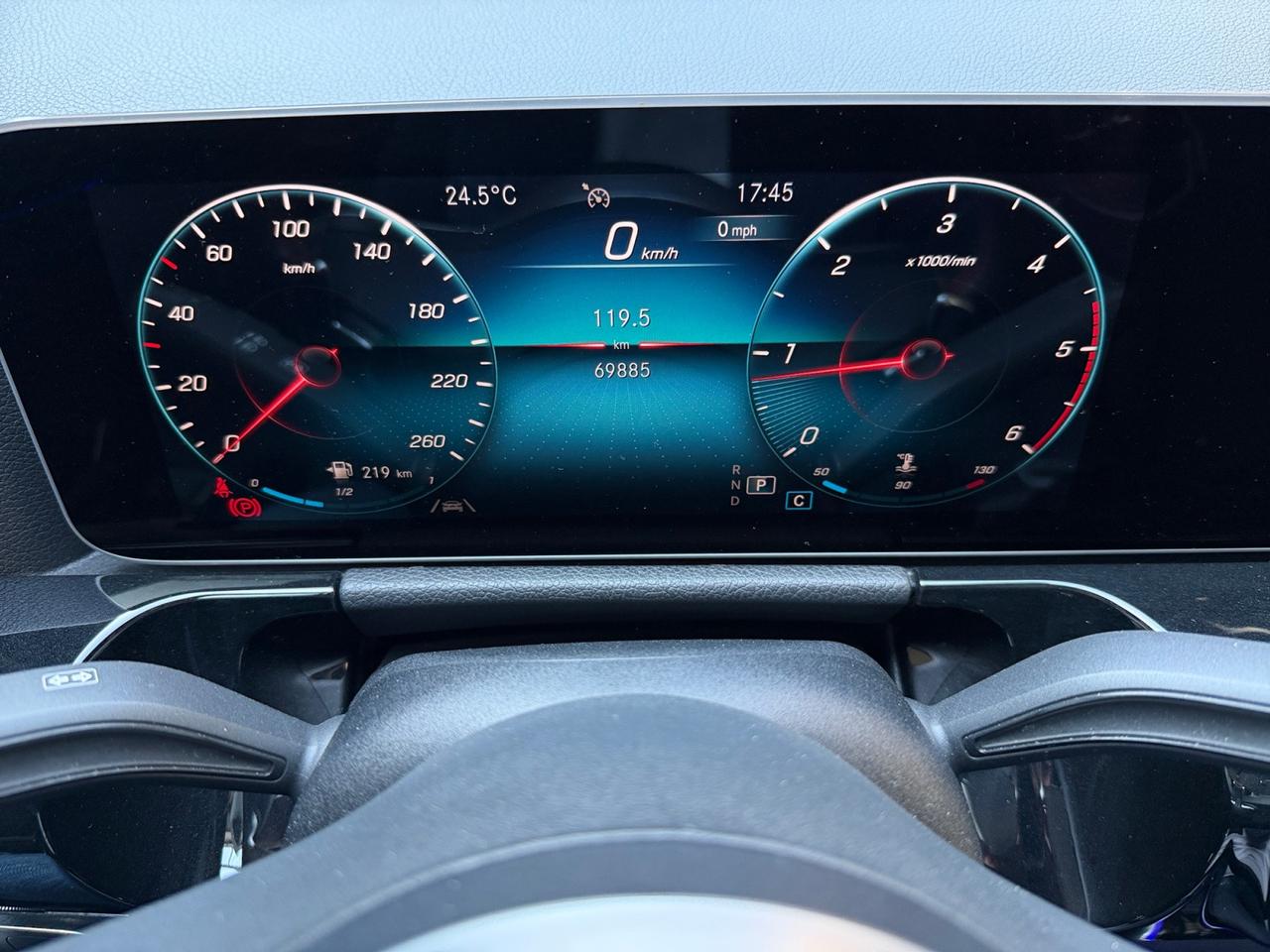 Mercedes GLA 200 d Premium 4matic autom. "TETTO PANORAMICO"