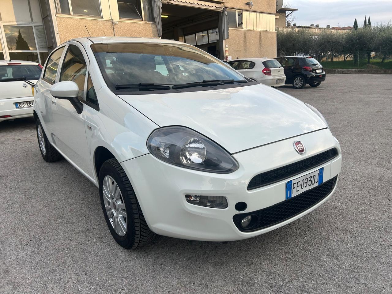 Fiat Punto 1.4 8V 5 porte Natural Power 2016