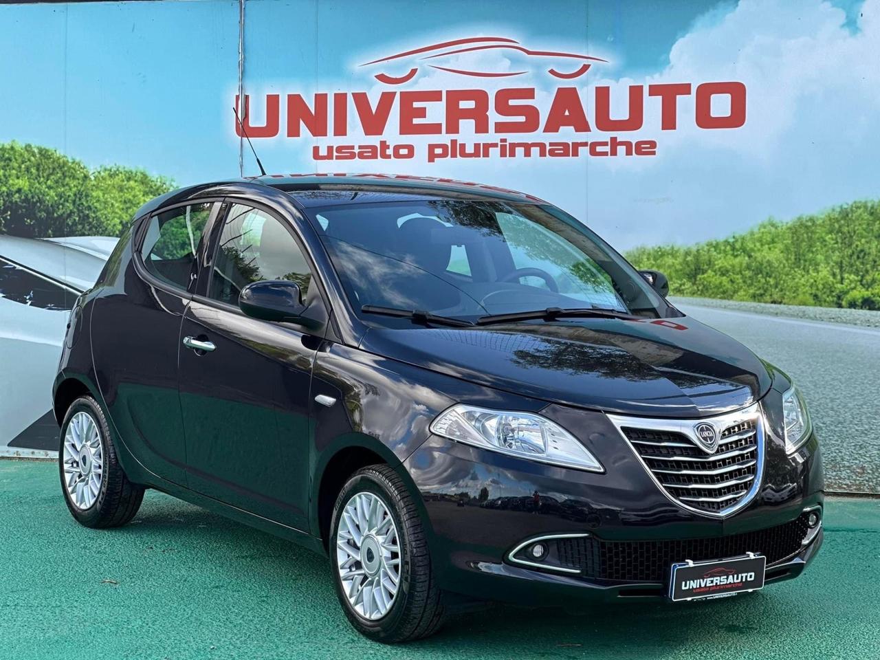 Lancia Ypsilon 1.3 MJT 95cv Gold 2014