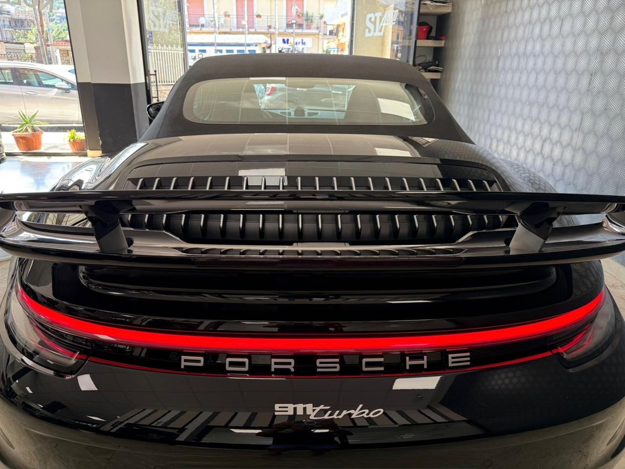 Porsche 911 Turbo Cabriolet 581cv - PACK LUX