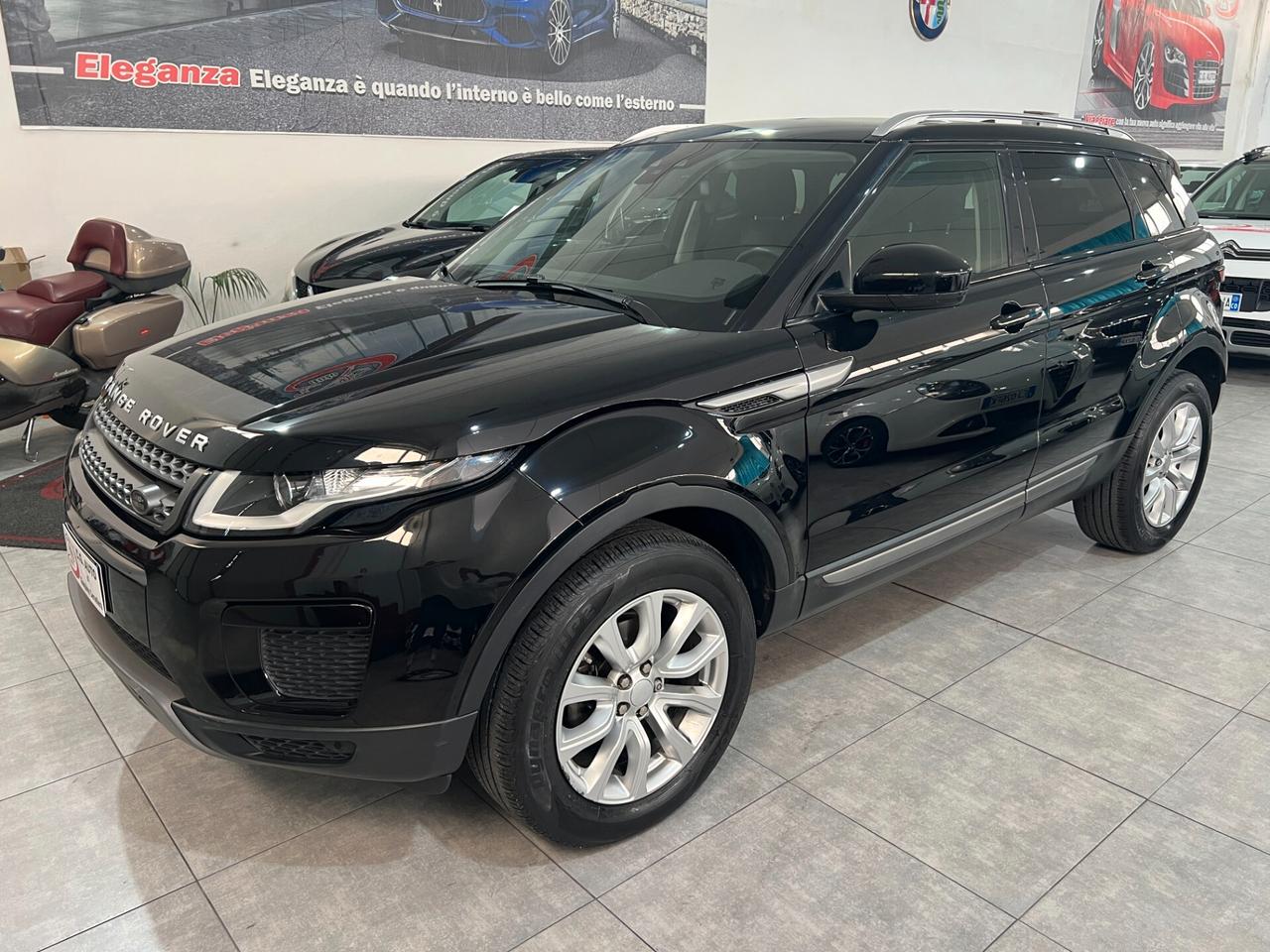 Land Rover Range Evoque 2.0 150 CV - PURE - 2018