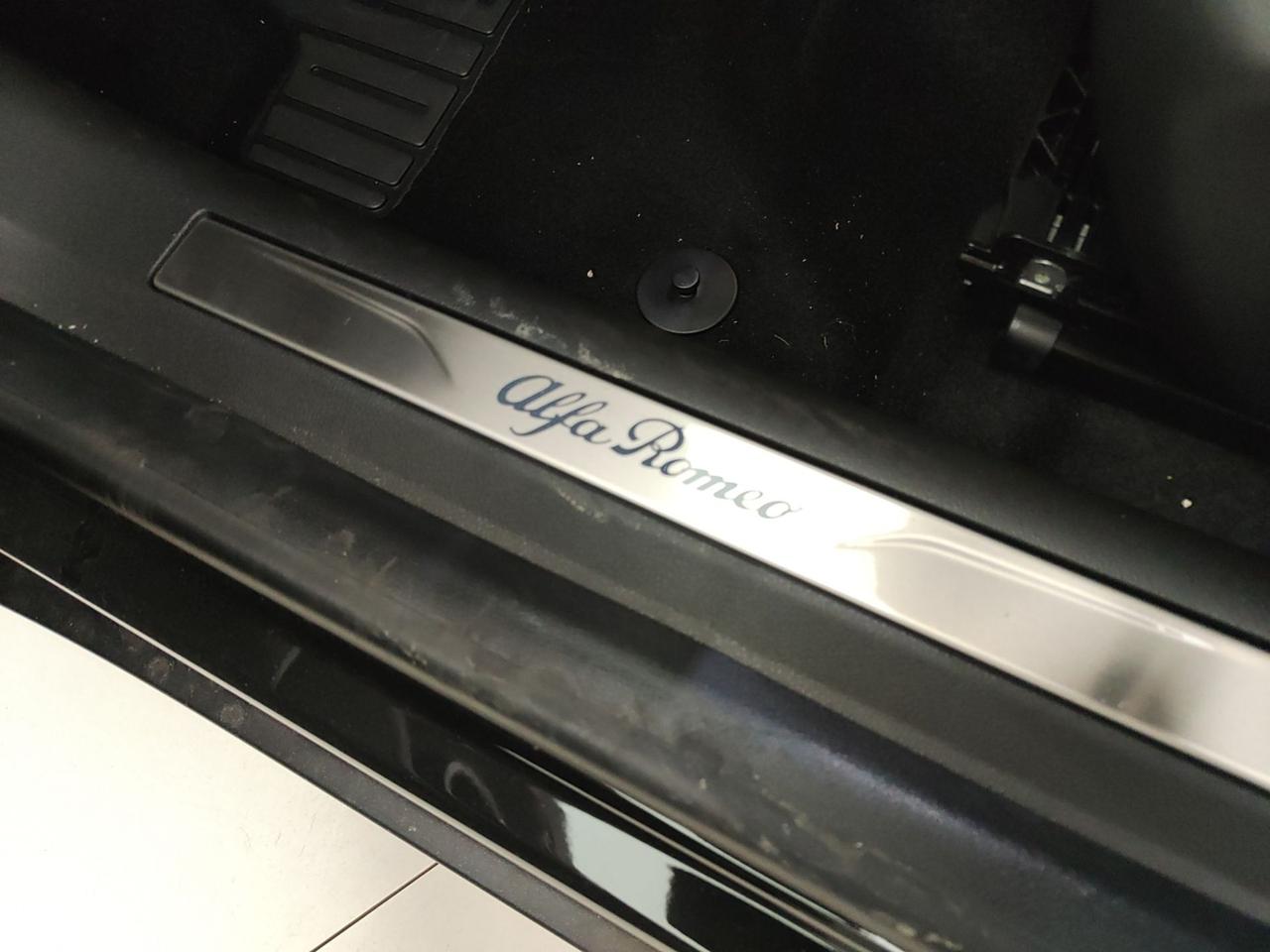 ALFA ROMEO Junior 1.2 145CV HYBRID EDCT6 SPECIALE