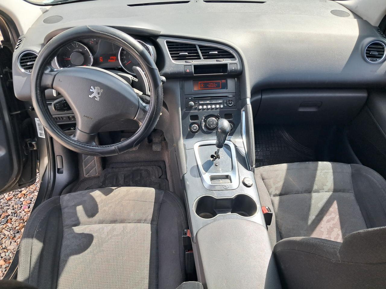 Peugeot 3008 1.6 HDi 112CV cambio robotizzato Tecno