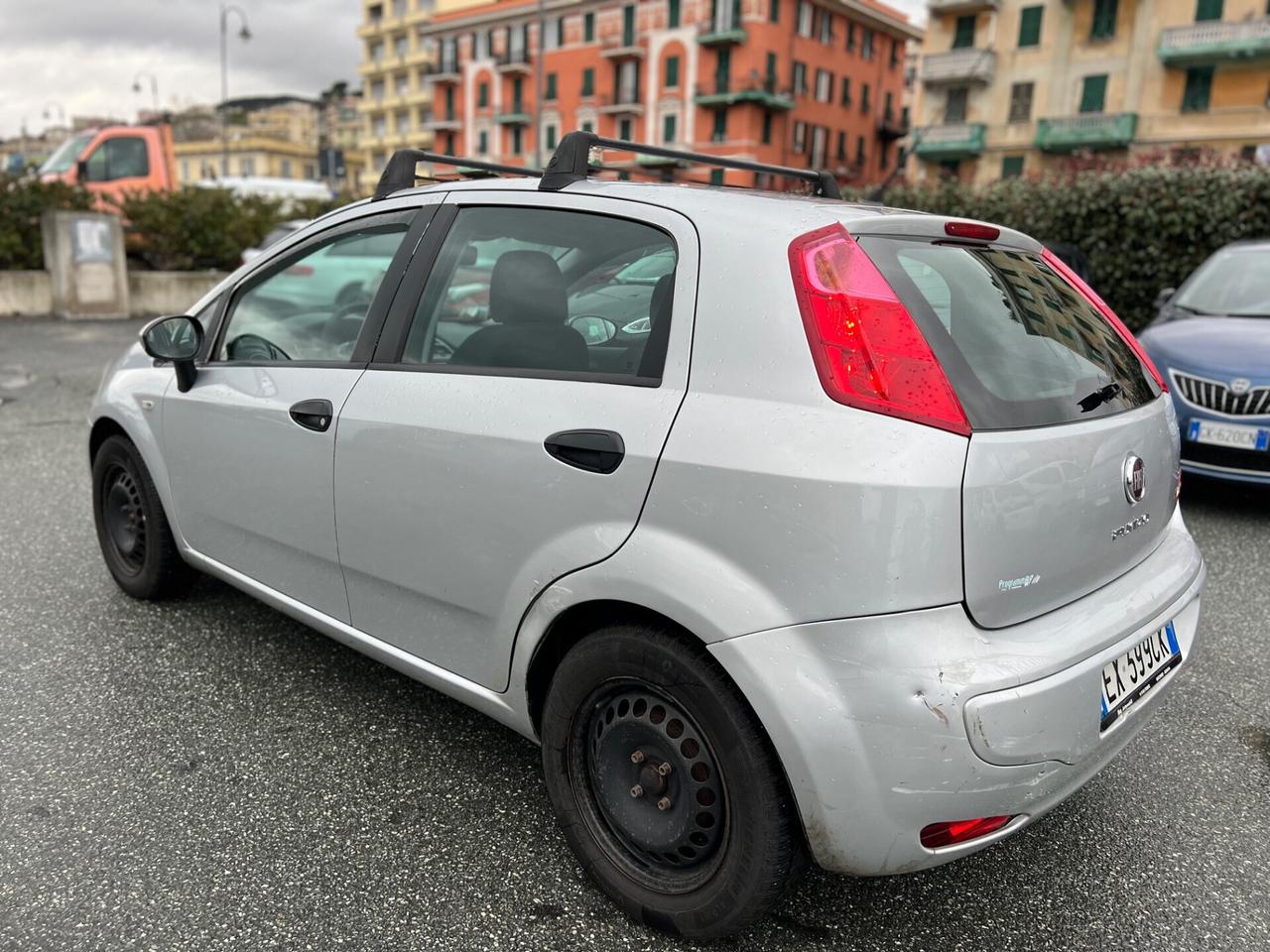 Fiat Punto 1.3 MJT II 75 CV 5 porte Street 2014