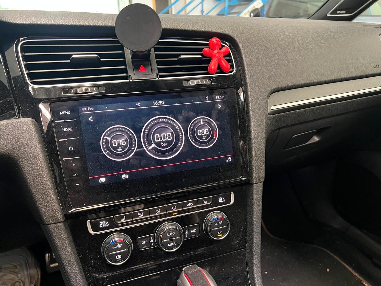 Volkswagen Golf GTI Performance 2.0 245 CV TSI DSG 5p.