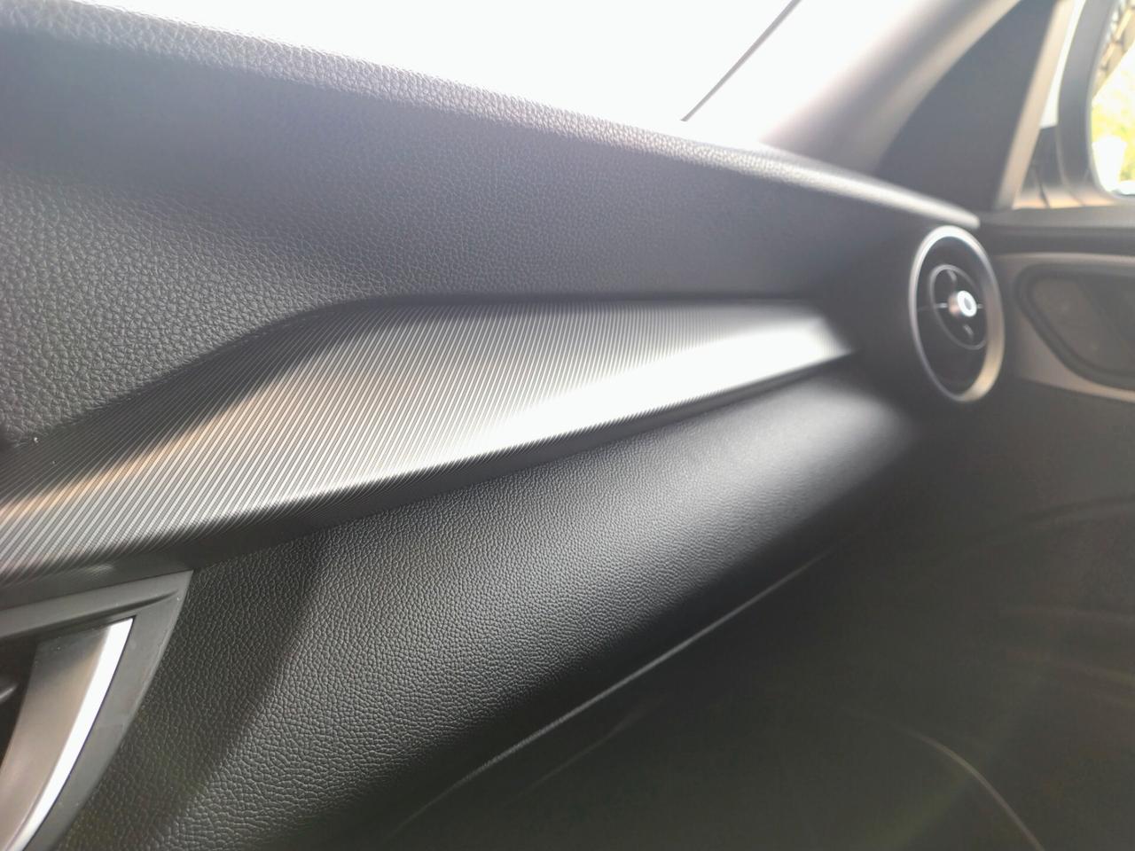 Alfa Romeo Stelvio 2.2 Turbodiesel 210 CV AT8 Q4 Super