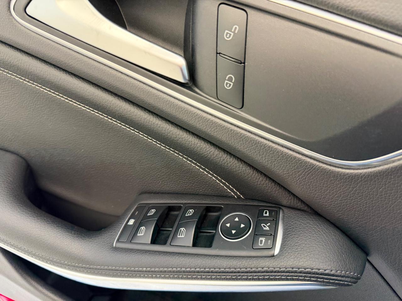 Mercedes-benz CLA 200d Auto Premium amg shooting brake