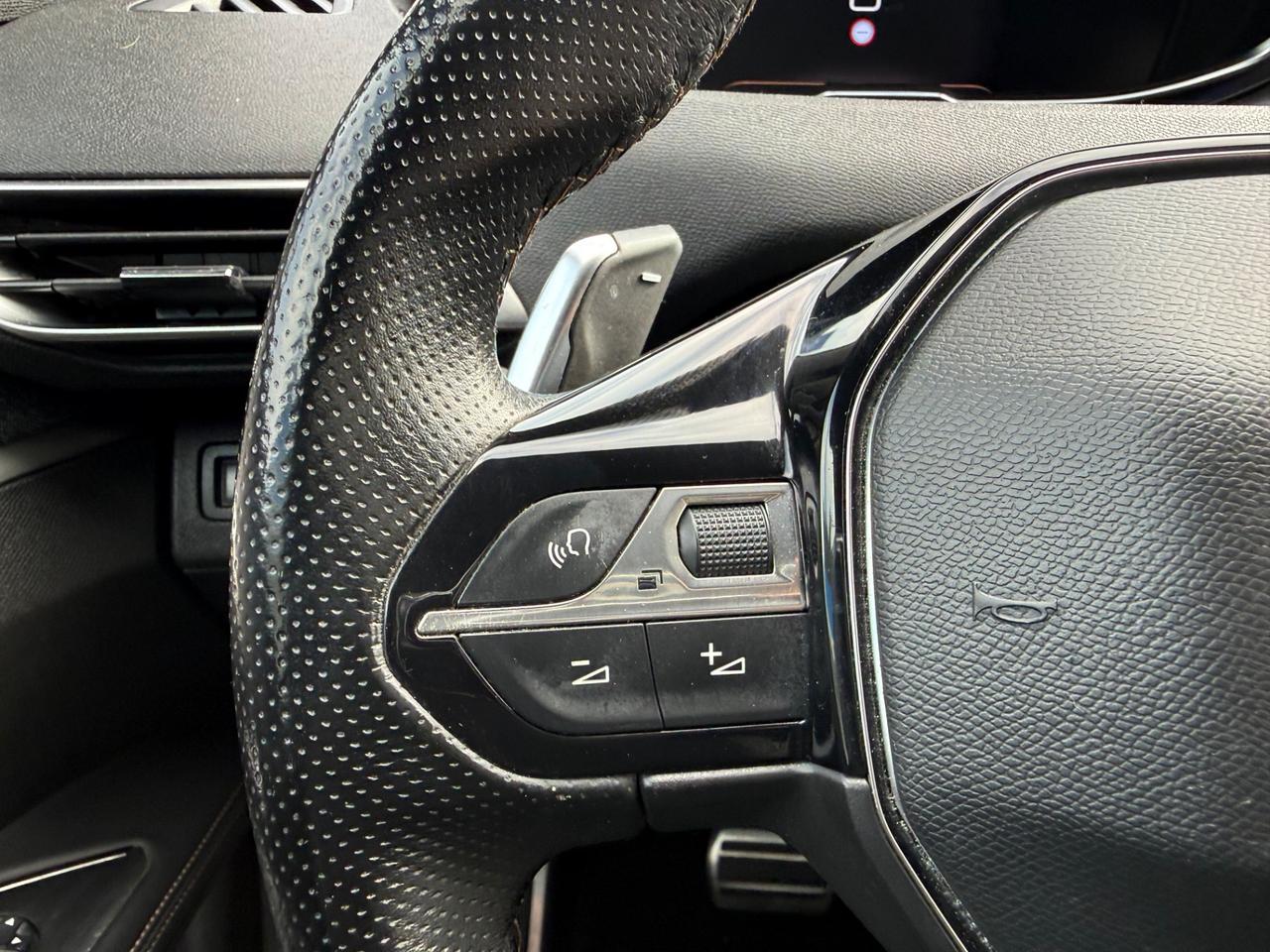 Peugeot 5008 BlueHDi 130 S&S EAT8 GT Line OK NEOPATENTATI