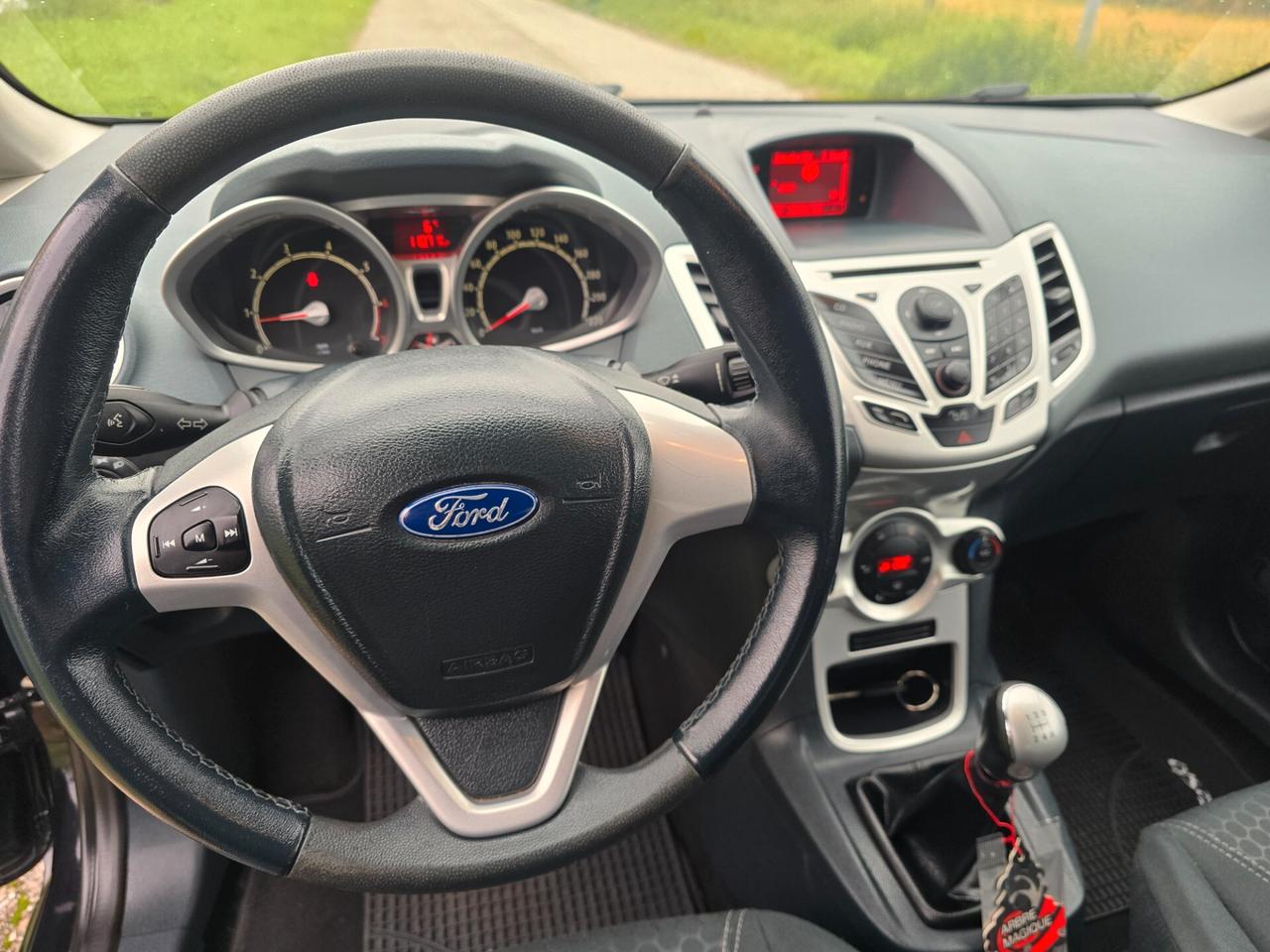 Ford Fiesta 1.2 Benzina con GARANZIA-NEOPATENTATI