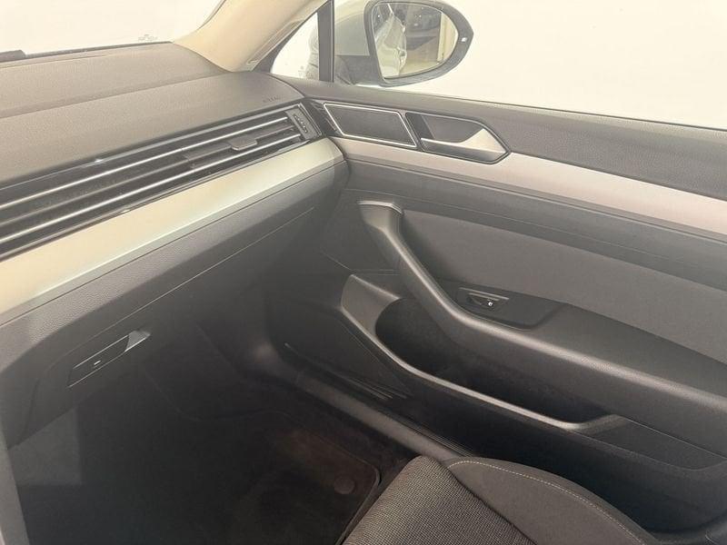 Volkswagen Passat 1.6 TDI 88kW Business BMT DSG