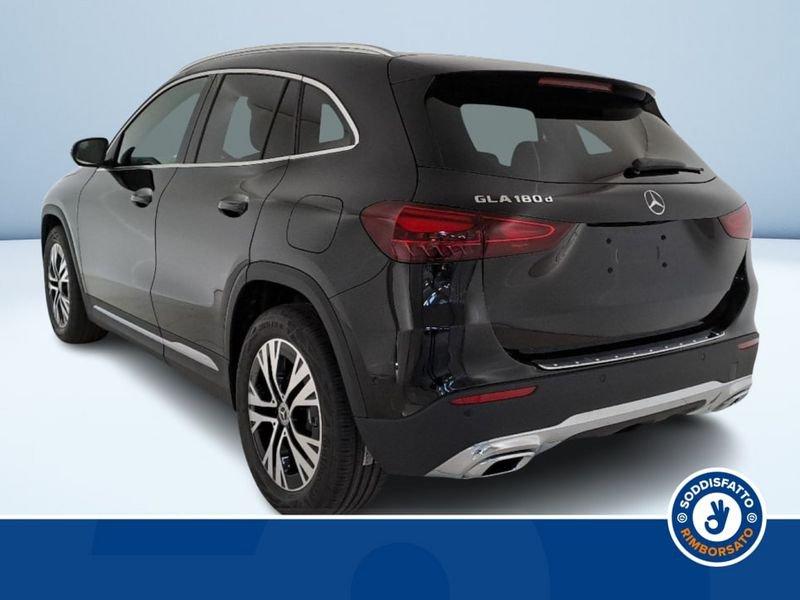 Mercedes-Benz GLA 180d Automatic