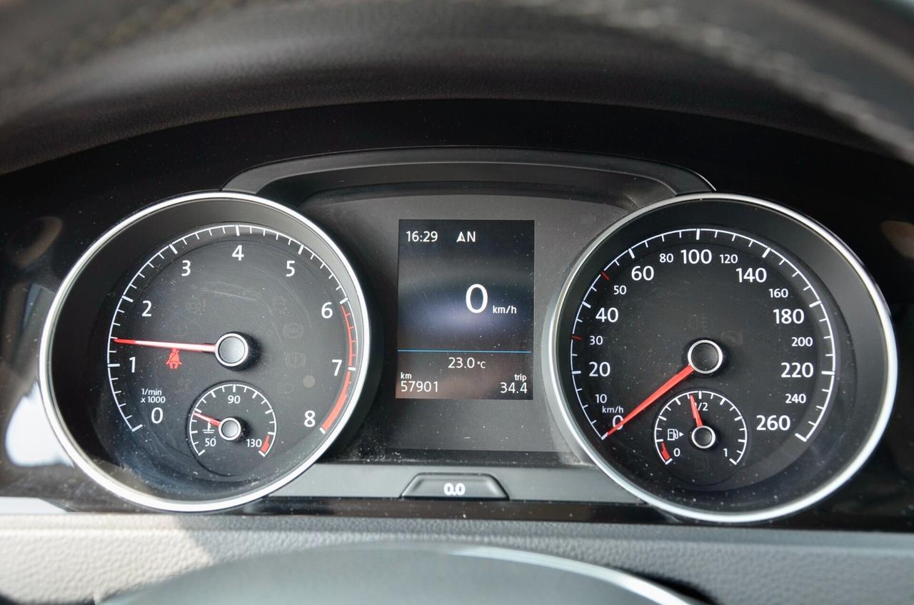 VOLKSWAGEN GOLF 5p 1.0 TSI TRENDLINE 85cv, OK NEOPATENTATI, EURO 6B, NAVI, RETROCAMERA, APPLE ANDROID, PERMUTE