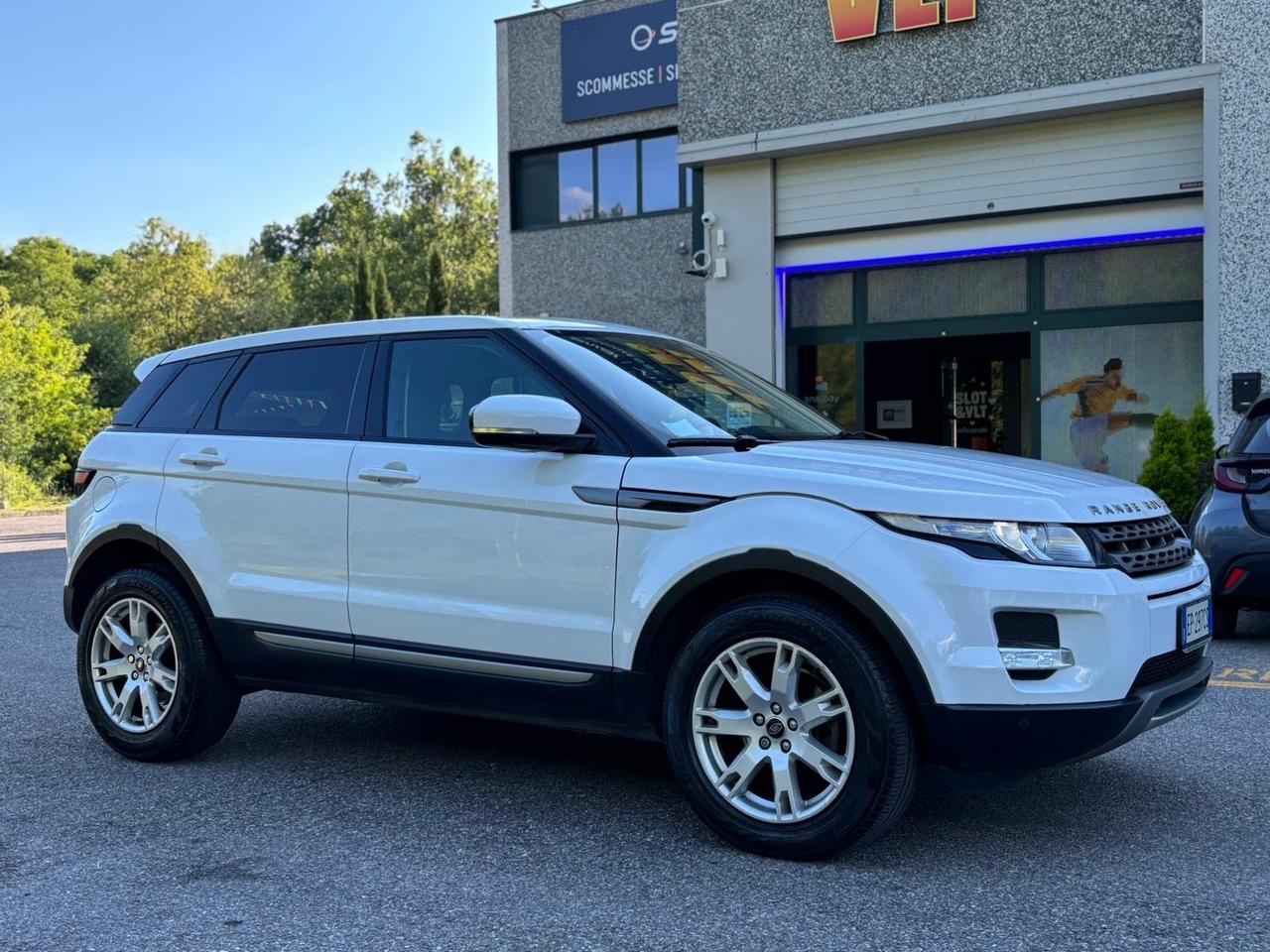 Range Rover Evoque 2.2 TD4 5p. Prestige