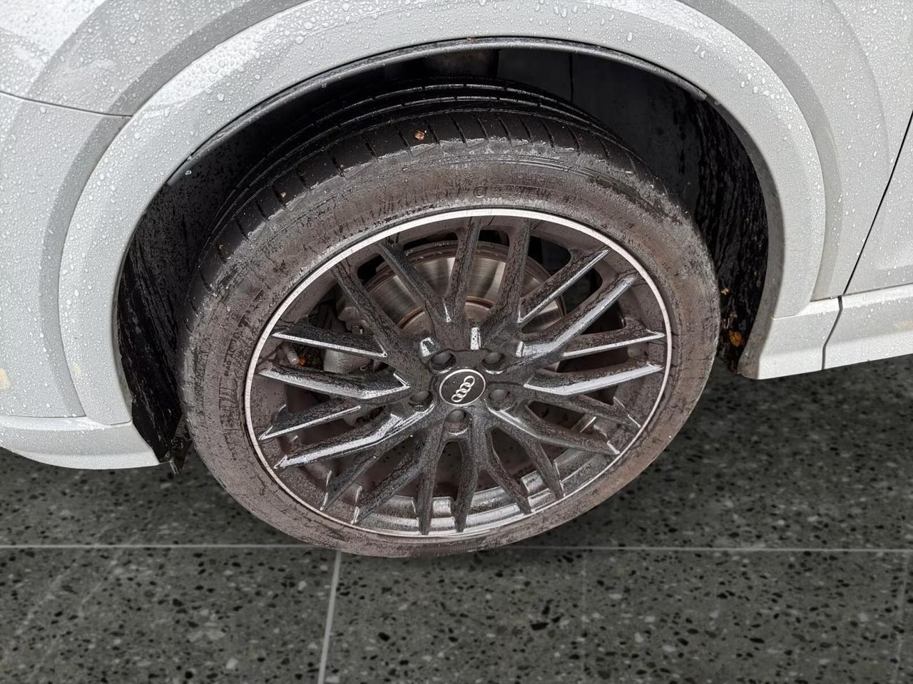 Audi Q2 35 TFSI S line Edition